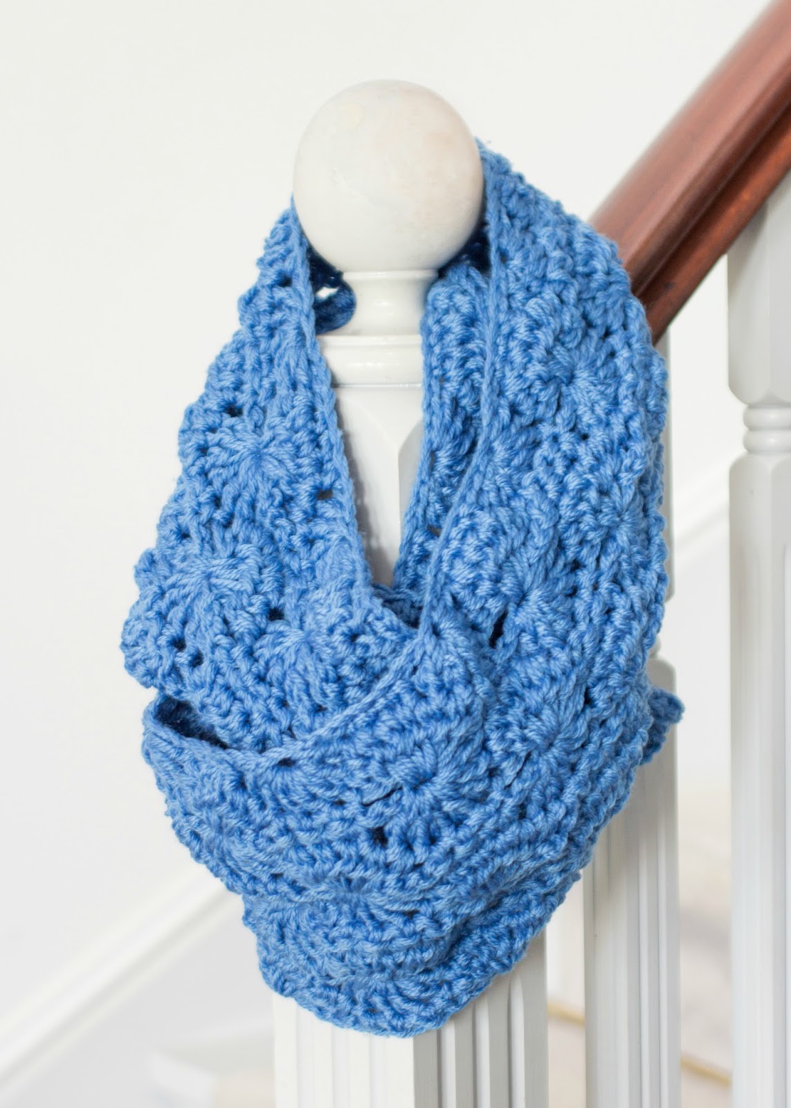 Chunky Infinity Scarf - Free Crochet Pattern - Hopeful Honey