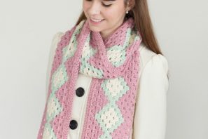 Cotton Candy Pompom Scarf – Giveaway + Crochet Pattern