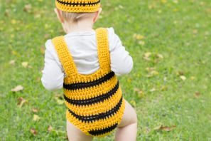 Bumble Bee Baby Hat & Playsuit Set Crochet Pattern